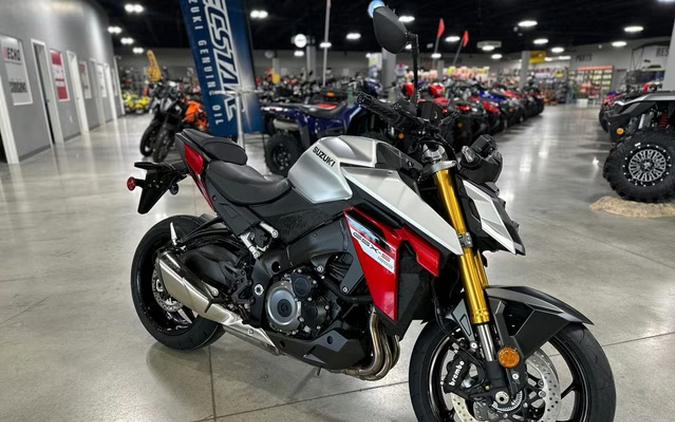 2024 Suzuki GSX-S