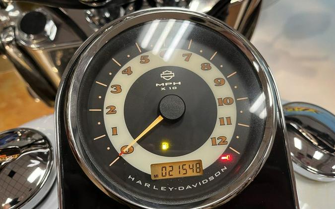 2007 Harley-Davidson Softail FLSTN - Deluxe