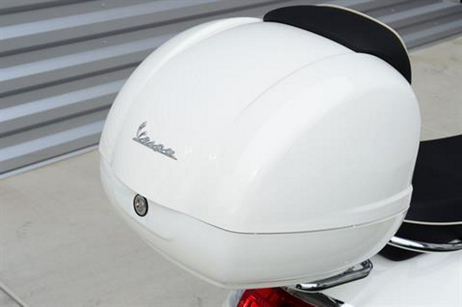 2024 Vespa GTS Super 300