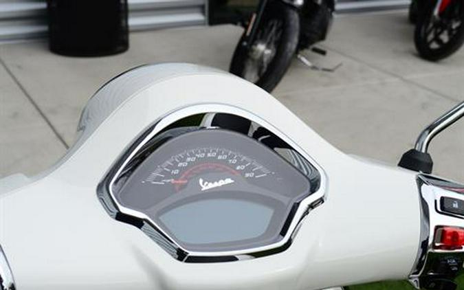 2024 Vespa GTS Super 300