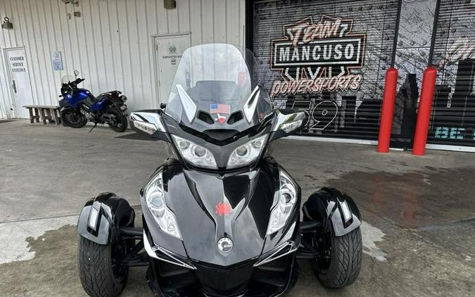 2016 Can-Am® Spyder® RT-S 6-Speed Manual (SM6)