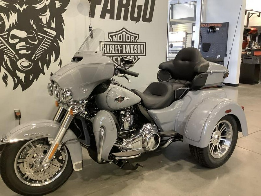 2024 Harley-Davidson® FLHTCUTG - Tri Glide® Ultra