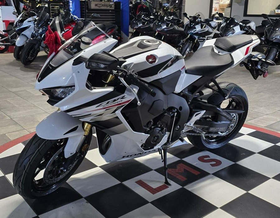 2026 Honda® CBR1000RR