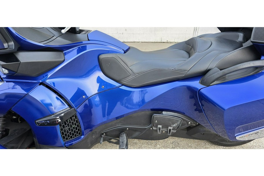 2013 Can-Am SPYDER RT S