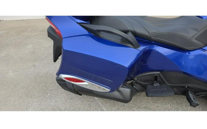 2013 Can-Am SPYDER RT S