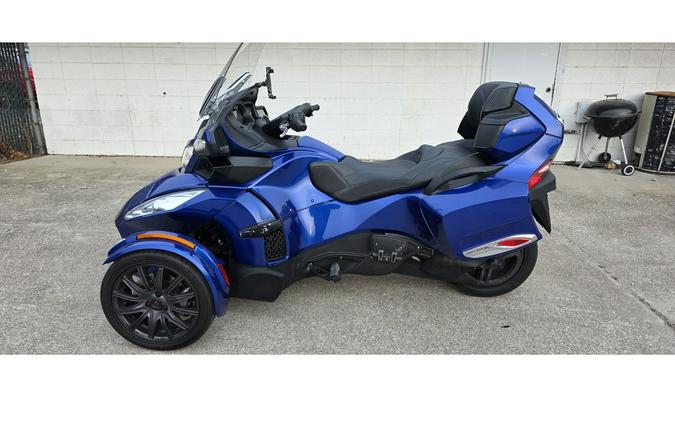 2013 Can-Am SPYDER RT S