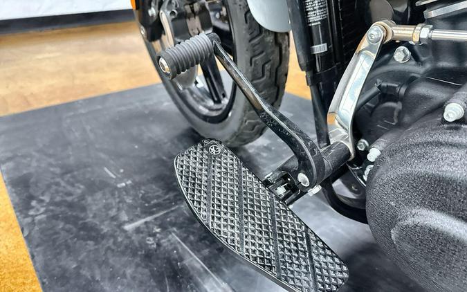 2024 Harley-Davidson® Street Bob® 114 Billiard Gray