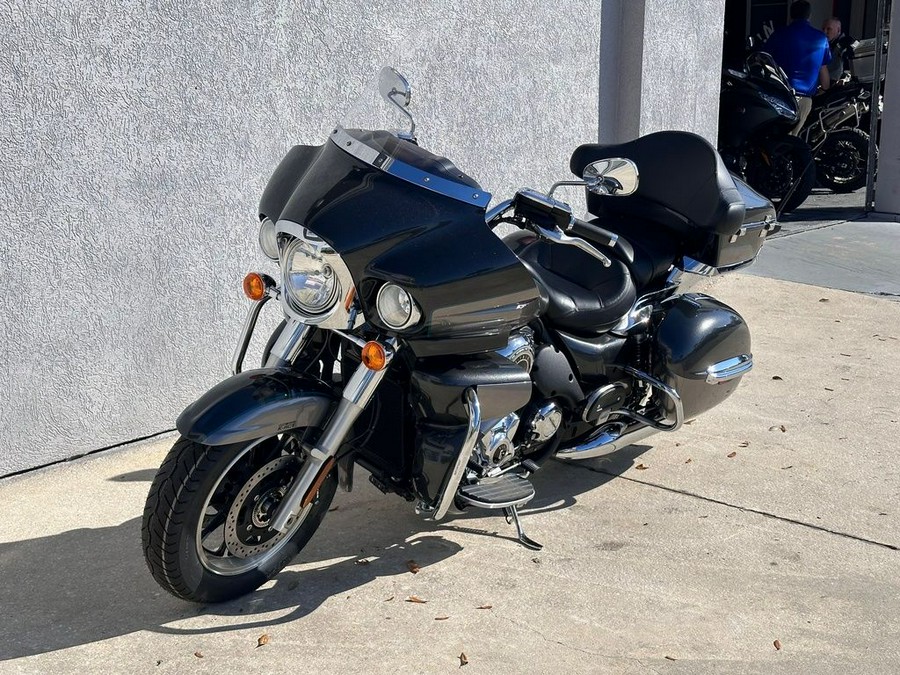 2024 Kawasaki Vulcan® 1700 Voyager® ABS