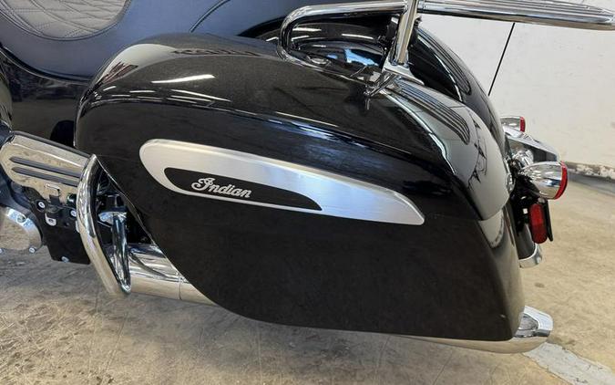2021 Indian Motorcycle® Chieftain® Limited Thunder Black Pearl