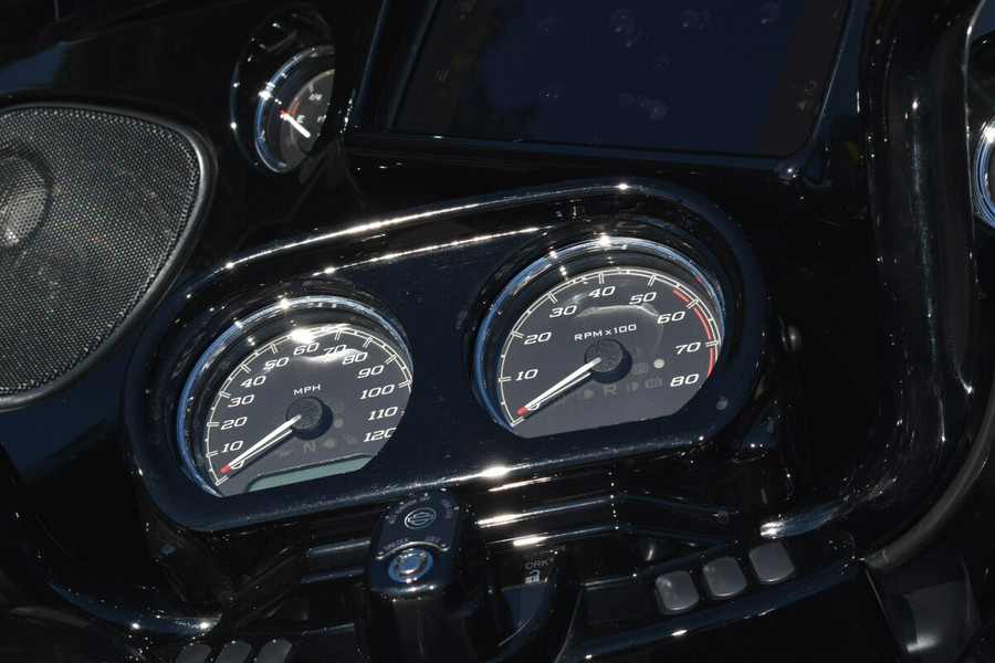 2023 Harley-Davidson Road Glide® ST – West Coast Performance Bagger