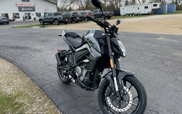 2026 CFMOTO NK 300 - NEBULA BLACK