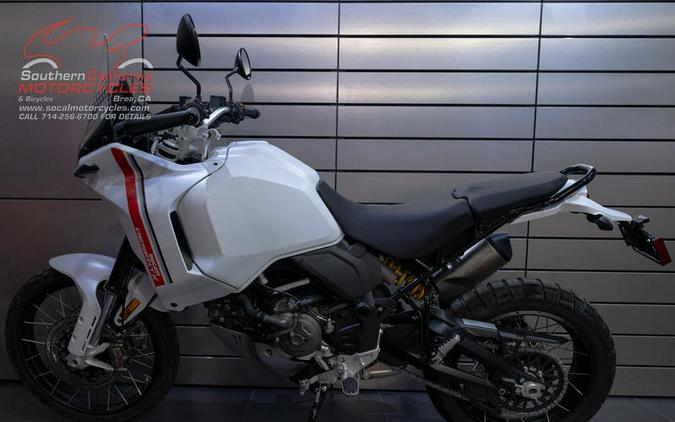 2023 Ducati DesertX Star White Silk