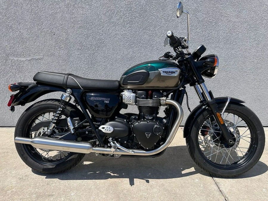 2024 Triumph Bonneville T100 Competition GreenIronstone