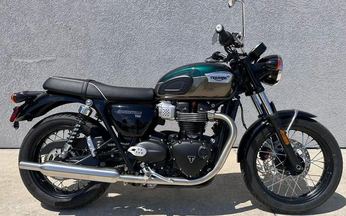 2024 Triumph Bonneville T100 Competition GreenIronstone