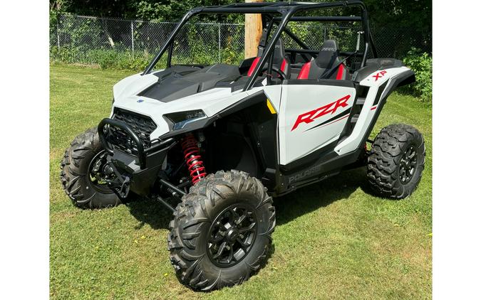 2024 Polaris Industries RZR XP 1000 Sport White Lightning