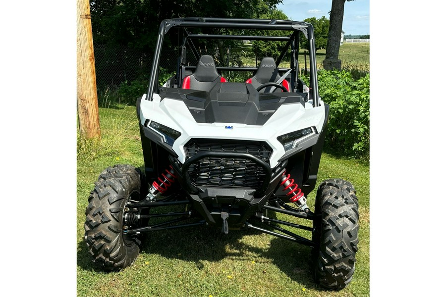 2024 Polaris Industries RZR XP 1000 Sport White Lightning