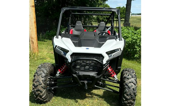 2024 Polaris Industries RZR XP 1000 Sport White Lightning