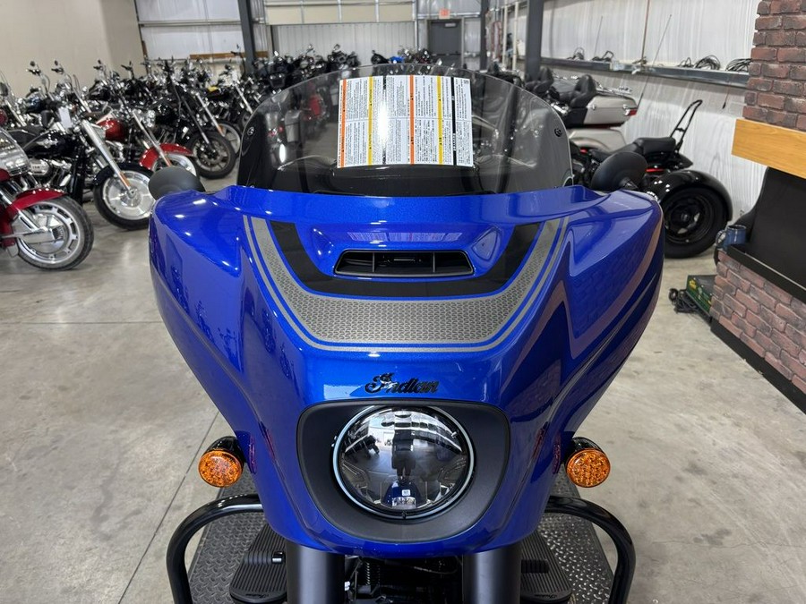 2026 Indian Motorcycle® Chieftain® Dark Horse® w/PowerBand Audio Deep Blue Metallic