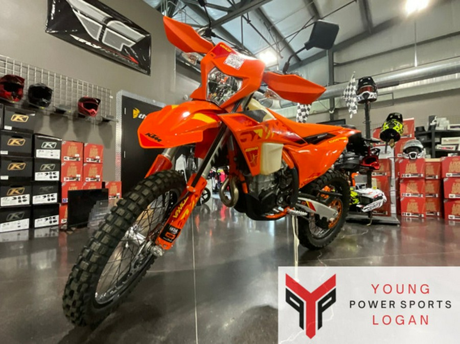 2025 KTM 500 EXC-F Six Days