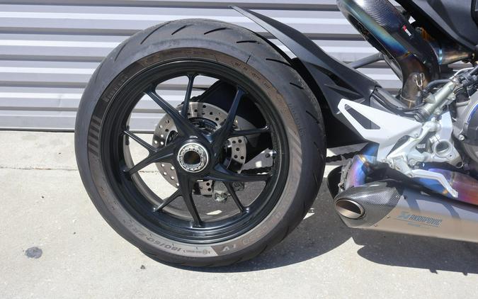 2022 Ducati Streetfighter V2