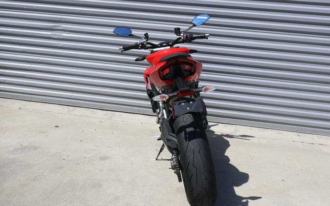 2022 Ducati Streetfighter V2