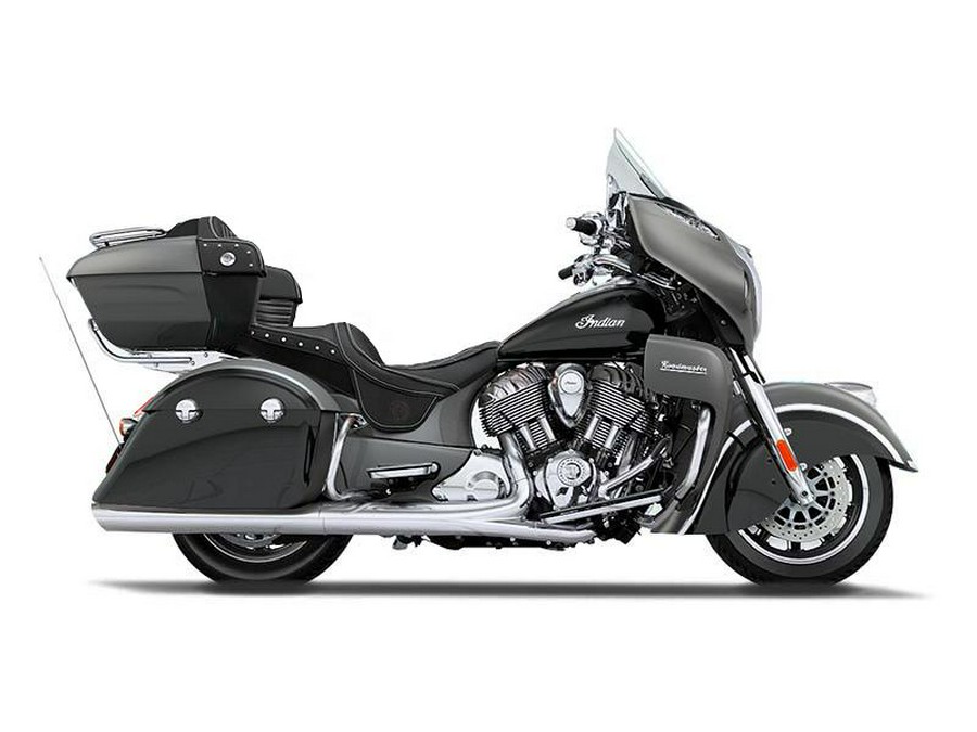 2016 Indian Motorcycle® Roadmaster® Steel Gray and Thunder Black