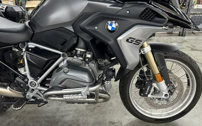 2017 BMW R 1200 GS Premium Black Storm Metallic