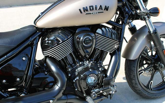 2024 Indian Motorcycle® Chief Dark Horse® Icon Sandstone Smoke