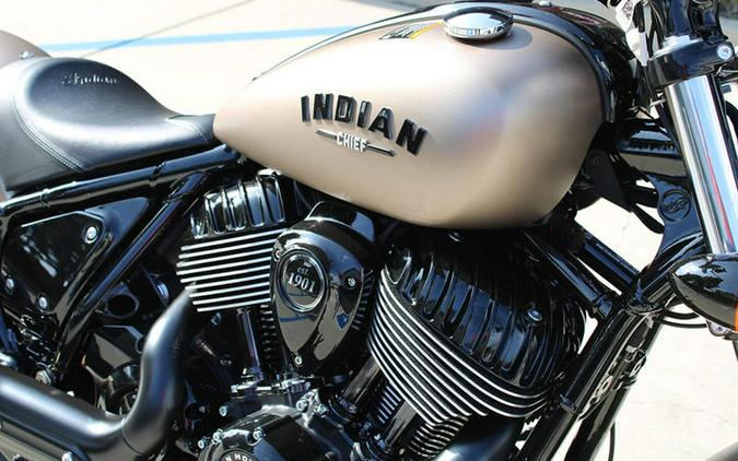 2024 Indian Motorcycle® Chief Dark Horse® Icon Sandstone Smoke