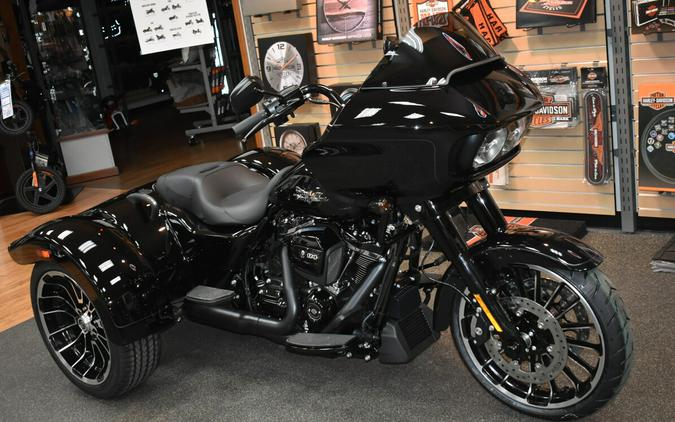 FLTRT 2024 Road Glide 3