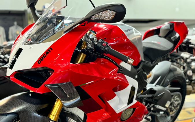 2024 Ducati Panigale V4 R