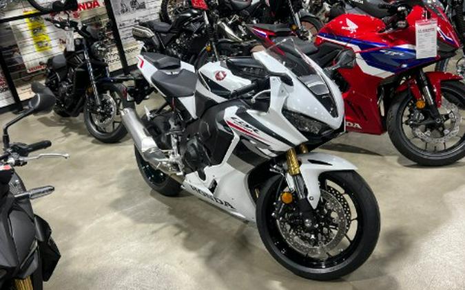 2026 Honda CBR1000RR ABS