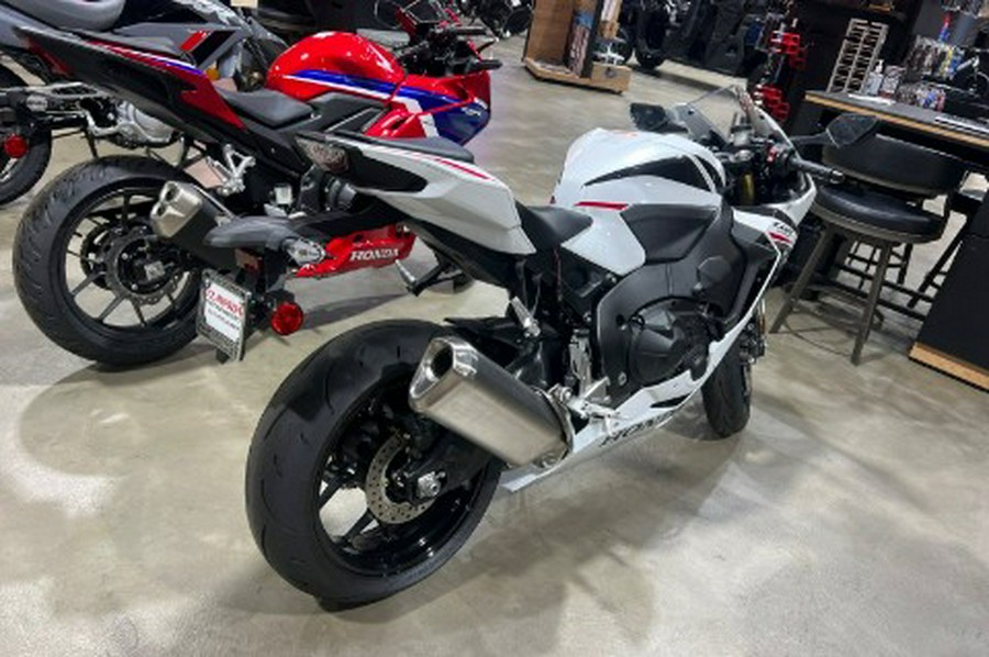 2026 Honda CBR1000RR ABS
