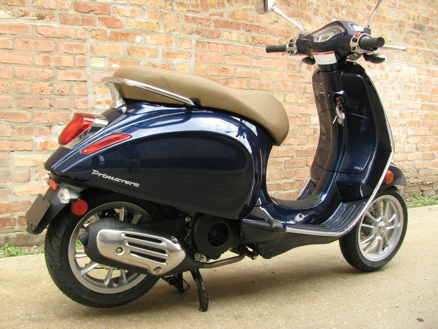 2025 Vespa Primavera 150