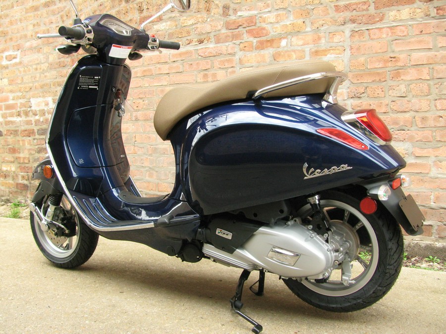 2025 Vespa Primavera 150