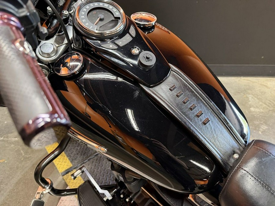 2020 Harley-Davidson Softail FLHCS - Heritage Classic 114