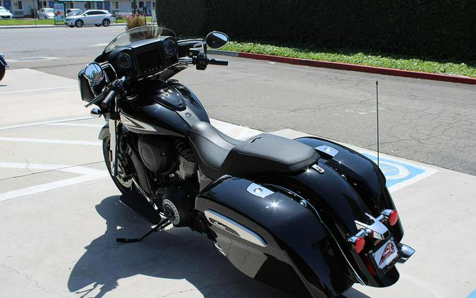 2024 Indian Motorcycle® Chieftain® Black Metallic