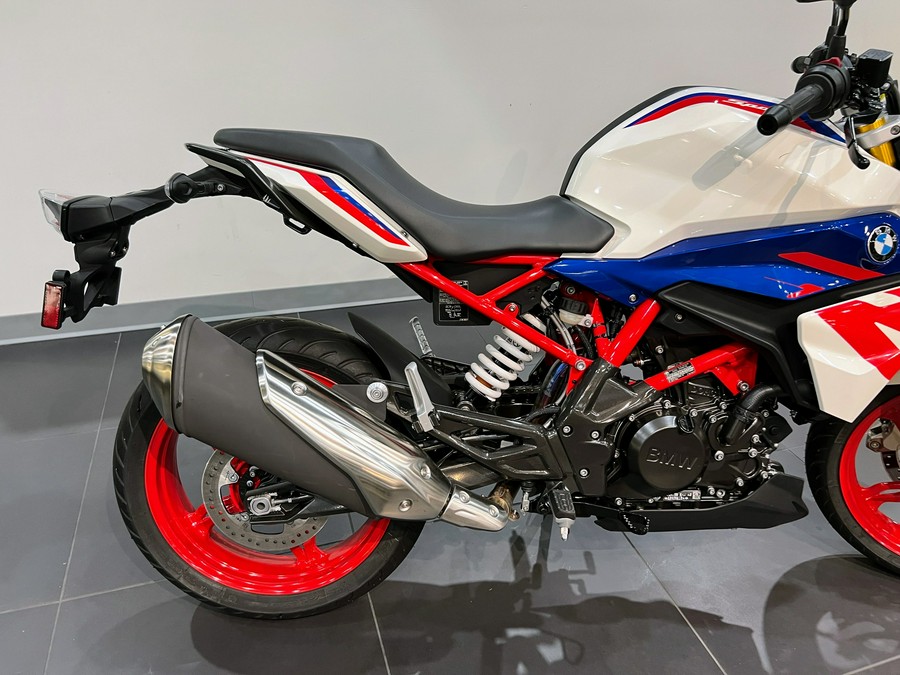 2023 BMW G 310 R