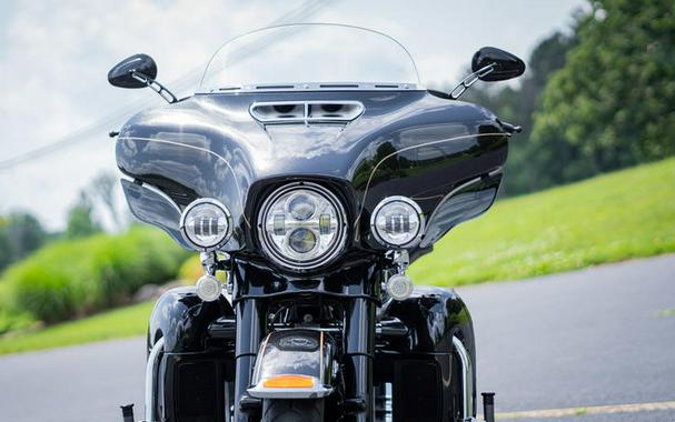 2016 Harley-Davidson® FLHTKL - Ultra Limited Low