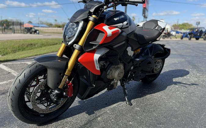 2026 Ducati Diavel V4 RS RS Livery
