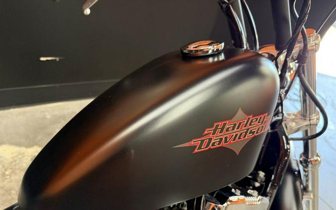 2012 Harley-Davidson Sportster XL1200V - Seventy-Two
