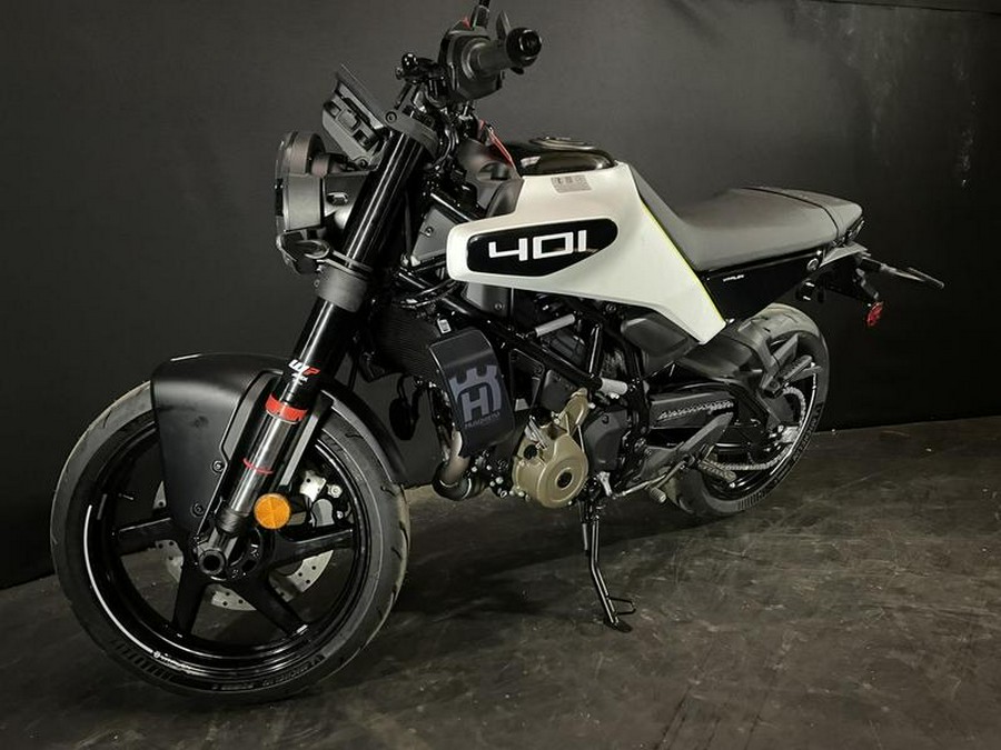 2024 Husqvarna® Vitpilen 401