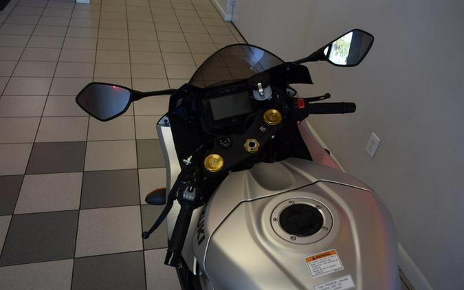 2025 Suzuki GSX-R1000