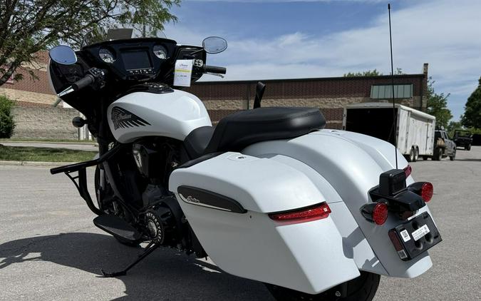 2025 Indian Motorcycle® Chieftain® PowerPlus Dark Horse® 112 w/PowerBand Ghost White Metallic Smoke