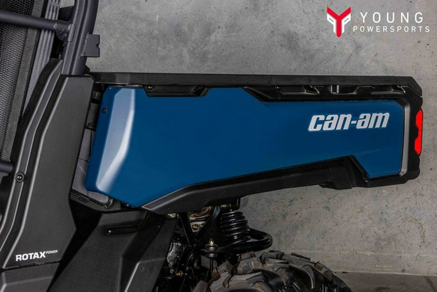 2025 Can-Am Defender MAX XT HD10