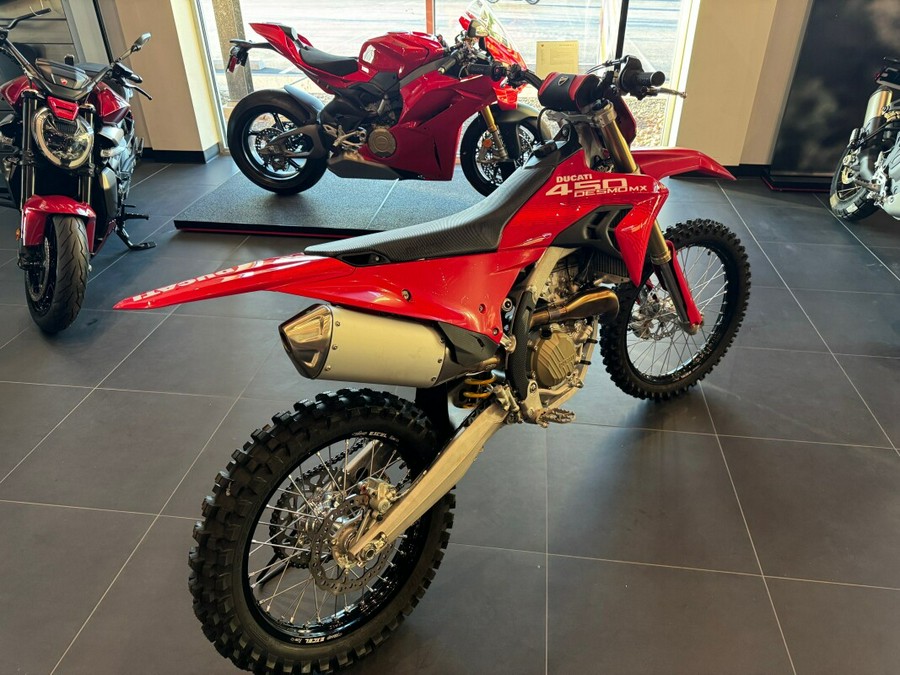 2026 Ducati Desmo450 MX