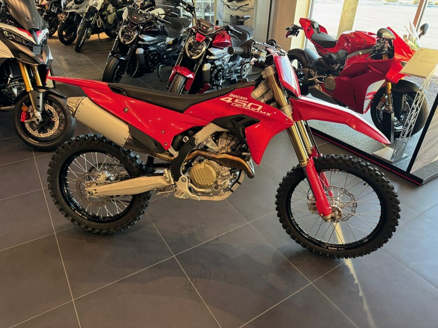 2026 Ducati Desmo450 MX