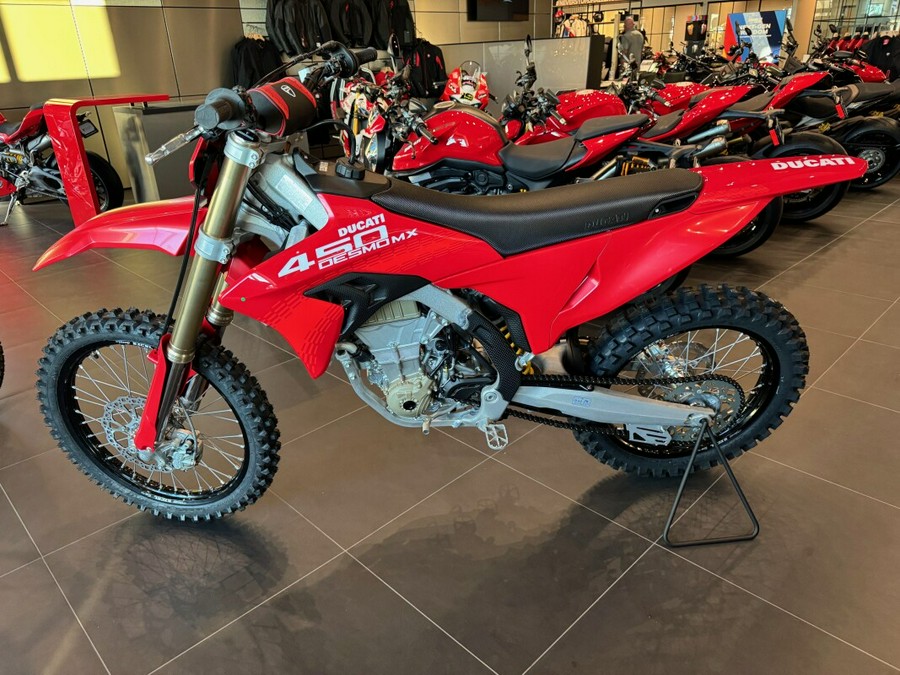 2026 Ducati Desmo450 MX