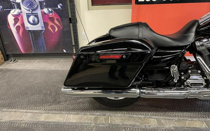 2017 Harley-Davidson® FLHXS - Street Glide® Special