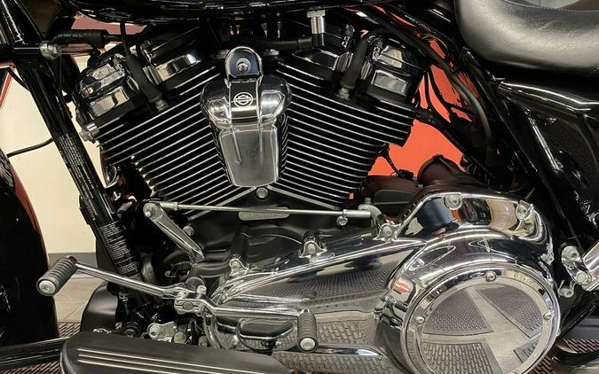 2017 Harley-Davidson® FLHXS - Street Glide® Special